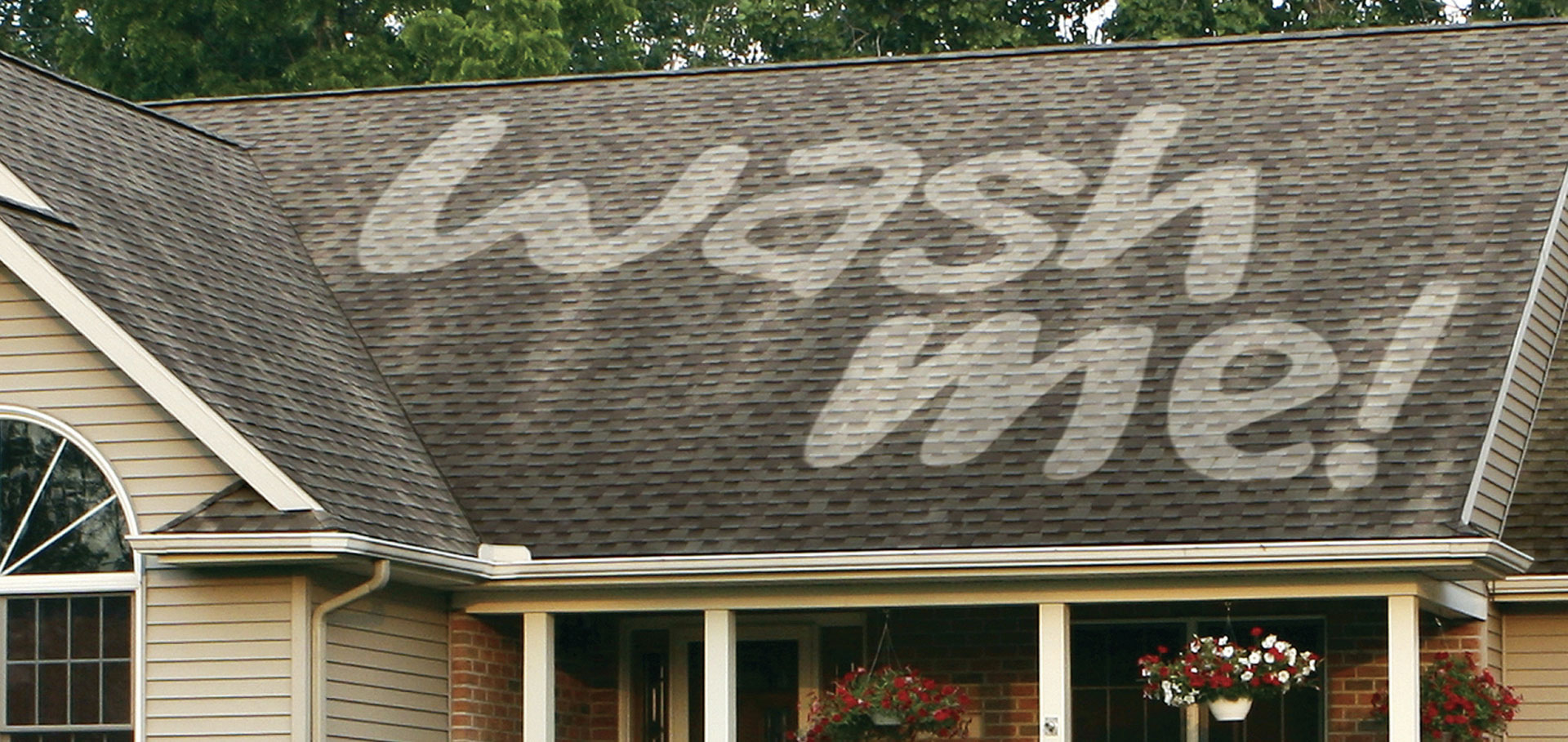 Pressure washing a driveway in Pooler GA